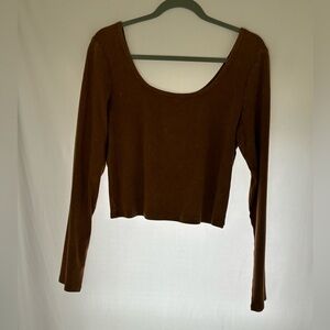 Worn once women’s crop top long sleeve shirt